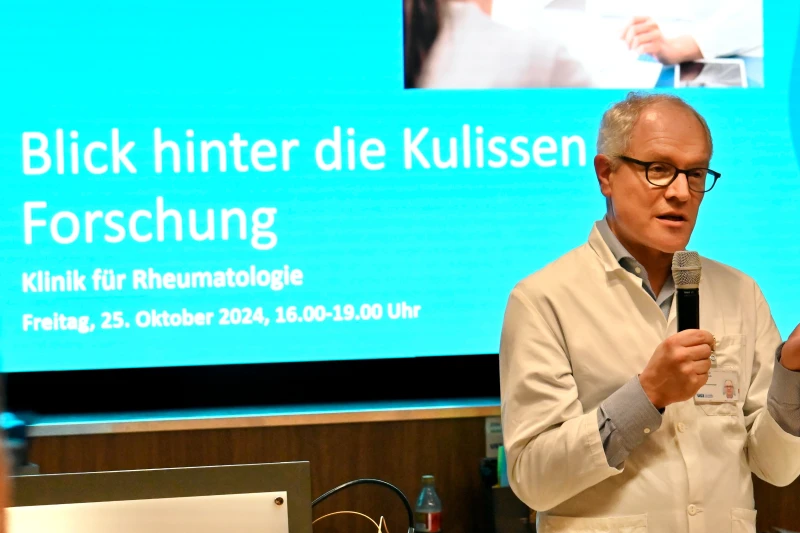 Blick hinter die Kulissen Forschung Blick hinter die Kulissen Forschung Vortrag