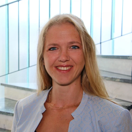 Anna Hohenegger Anna Hohenegger