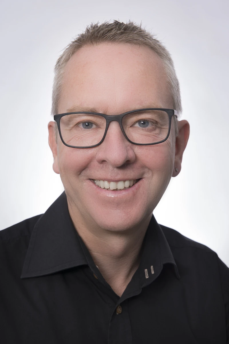 Dr. med. Manuel Klöti gibt den Hörer*innen einen Überblick der verschiedenen Rheumaformen. Dr. med. Manuel Klöti gibt den Hörer*innen einen Überblick der verschiedenen Rheumaformen.