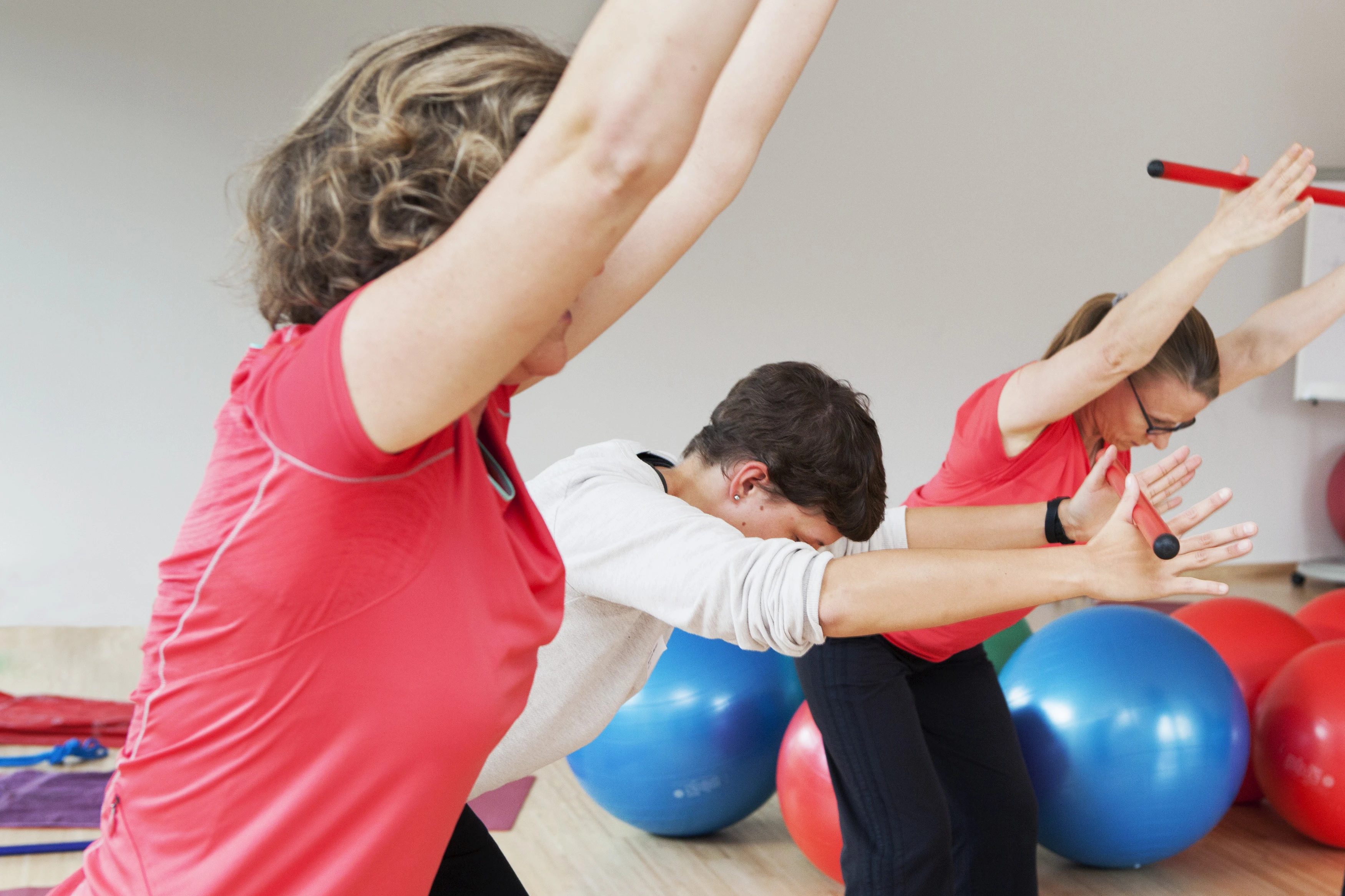Gemeinsam in Bewegung – Therapeutische Übungen beim GLA:D®-Programm Gemeinsam in Bewegung – Therapeutische Übungen beim GLA:D®-Programm