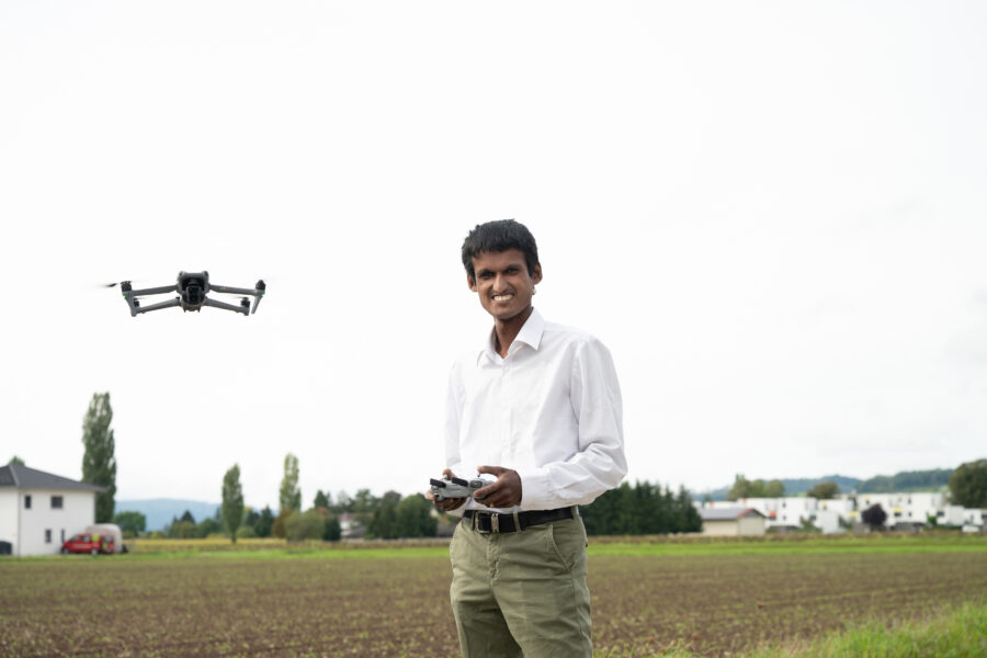 Benjamin à l'extérieur
