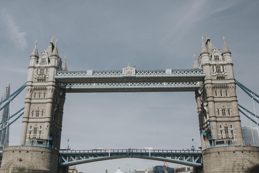 Tower Bridge London - © Pixabay | alisonupdyke Tower Bridge London
