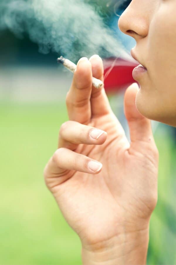 Joint Woman - © iStock | MStudioImages Joint Woman