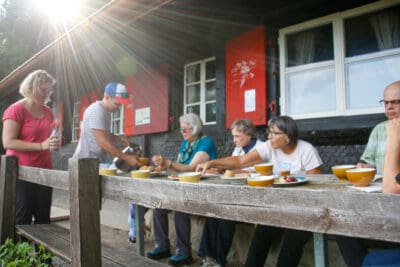 Pause in der Teehütte Fallätsche