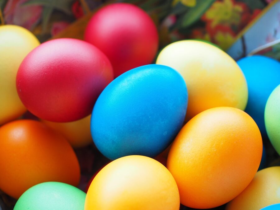 Easter eggs 3032058 1920