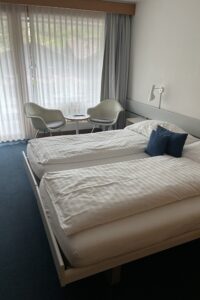 Hotel Kreuz Lenk 14