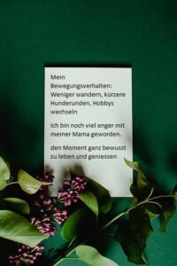 Notizbuch n
